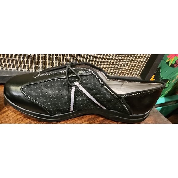 Cloudwalkers Women's Elley 9W Black Slip-On Casual Shoes - Picture 10 of 14